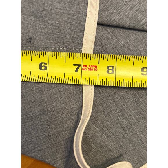 Vuori Banks Short Athletic Shorts Unlined Classic Fit Gray White Size XL - Picture 14 of 14